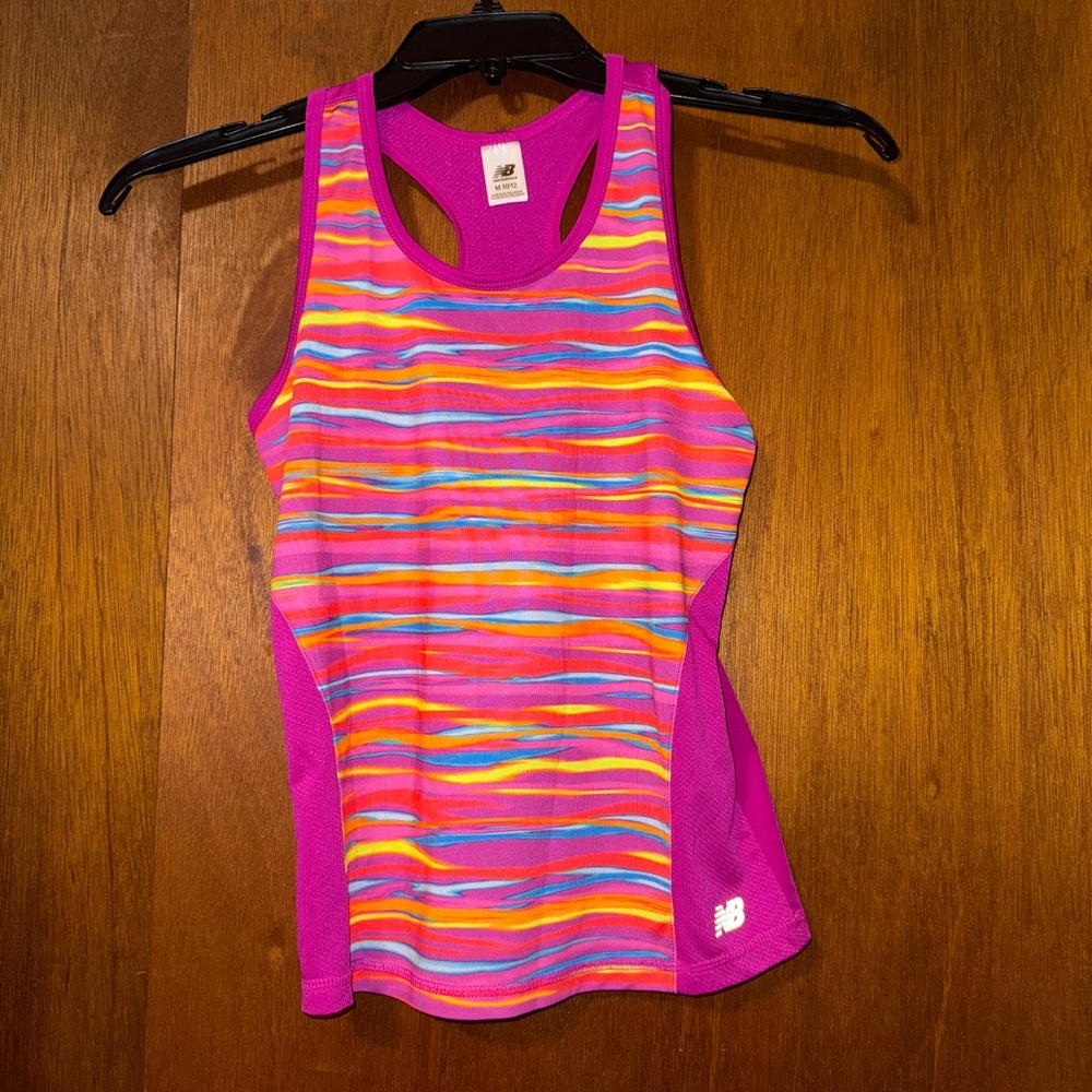 🐠 New Balance Women's Vibrant Striped Tank Top
